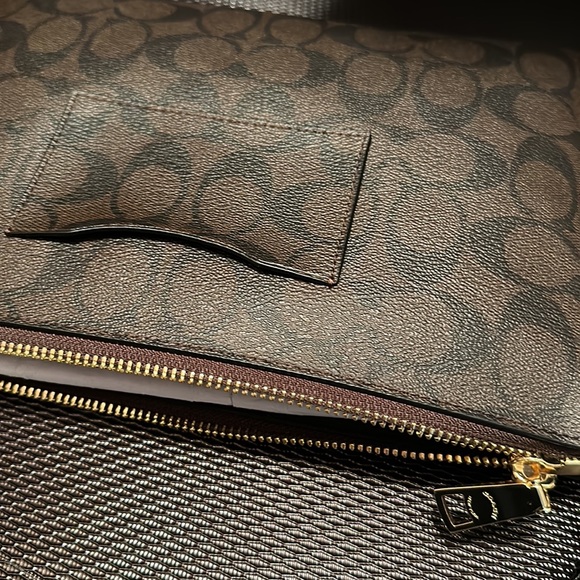 COACH Crossbody, Fabric Type Canvas,Leather
Closure Type
Snap - Picture 10 of 13